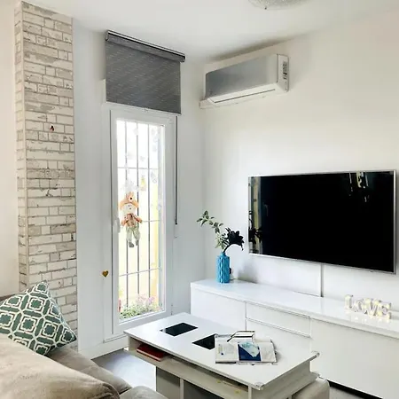 Nuevo!! Apartamento Lujo&Confort. Parking Seville Exterior photo