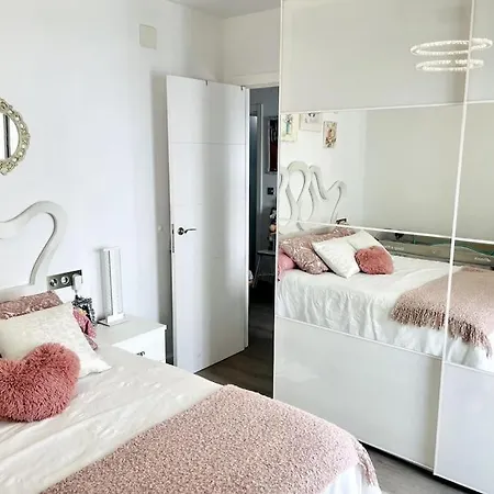 Nuevo!! Apartamento Lujo&Confort. Parking Seville Exterior photo