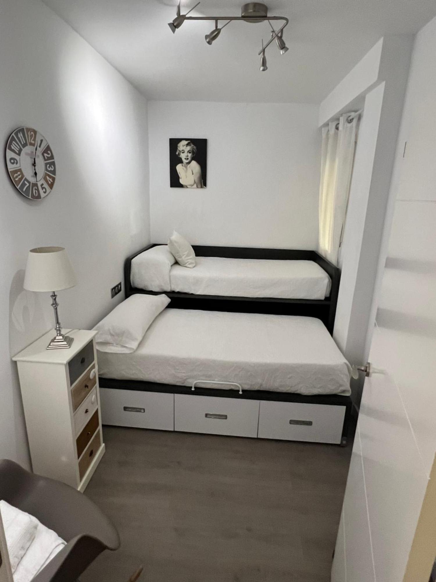 Apartment Nuevo!! Lujo&confort. Parking Sevilla